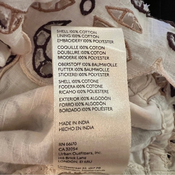 Anthropologie Women’s Eyelet Pullover Peplum Top V-Neck Cinched Waist Large - Picture 14 of 16